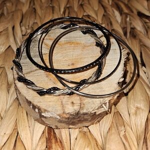 Elegant Black and Silver Bangle Set